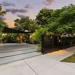 Miami Hidden Garden By Tilahstays