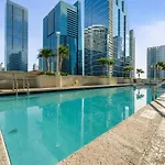 Brickell Center W/City & Bay View + Free Parking!