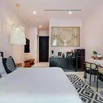 Artisan Studio- Breakfast Nook By Design District