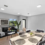 Spacious Miami Home W Parking Free
