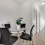 Magical 2 Bedroom Apartment 5 Mins To Brickell Best Area In Miami