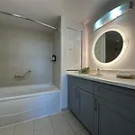 Mvr Suite Boutique Living With Big Luxury Energy