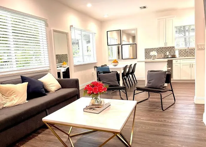 Newly Remodeled Residence Close To Shore & Wynwood