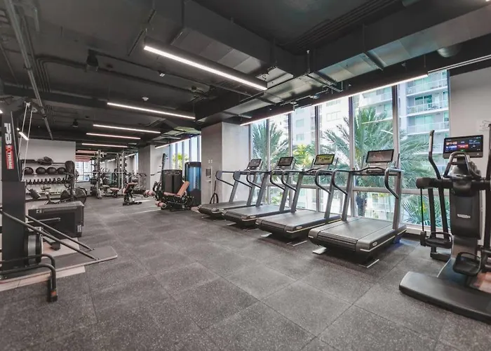 Wonderful 1 Bedroom Apartment With At Downtown Miami