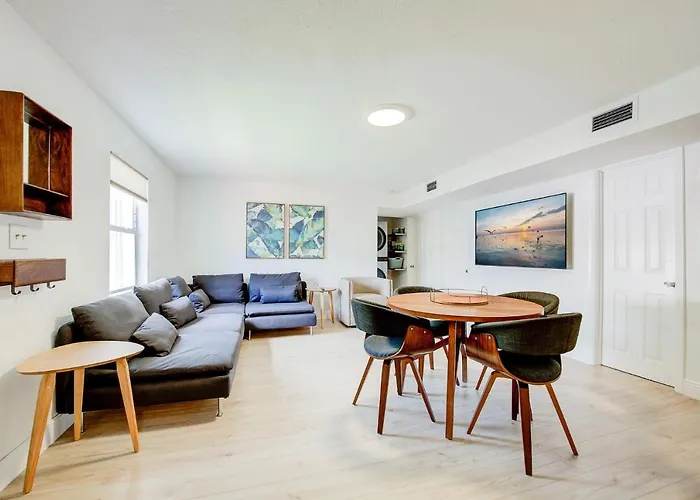 Renzzi Wynwood House