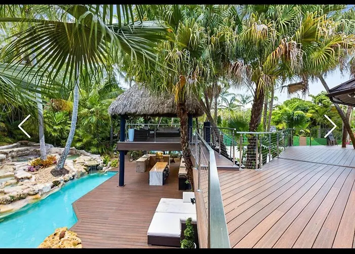Tropical Oasis Resort Miami Home