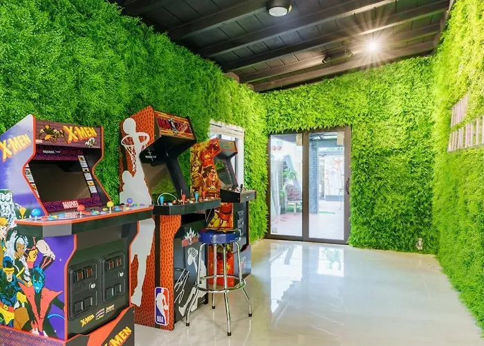 New Miami & Calle Ocho Home With Arcade!