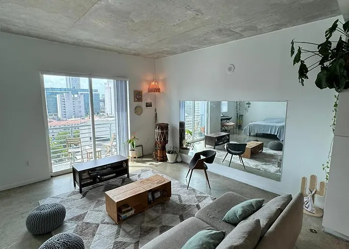 Loft 1