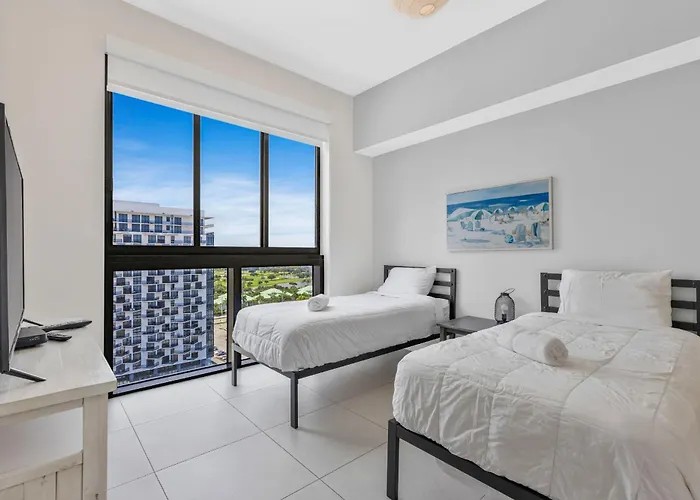 Unique Suite In The Heart Of Downtown Doral