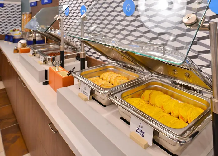 Holiday Inn Express Miami Airport-Blue Lagoon Area By Ihg