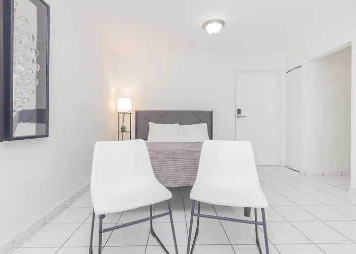 1 Bedroom Apartment - Downtown Miami