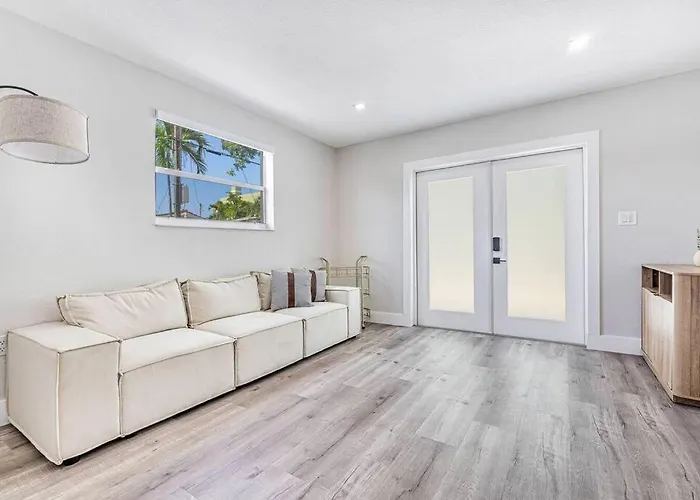 Miami Modern Oasis Retreat - Close To Airport