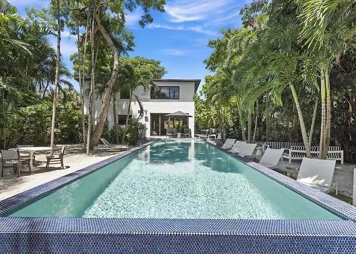 The Waterhouse- Amazing Villa With Infinity Pool