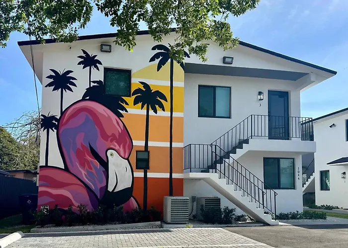 Stylish Serenity: Wynwood Oasis Retreat