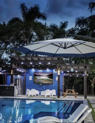 Lake Of Dreams Miami House