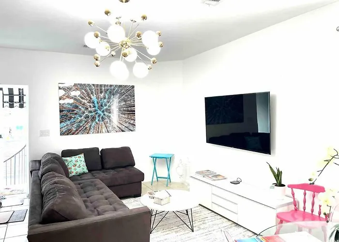 Pool Apartment Miami Design District- 2 Bedroom