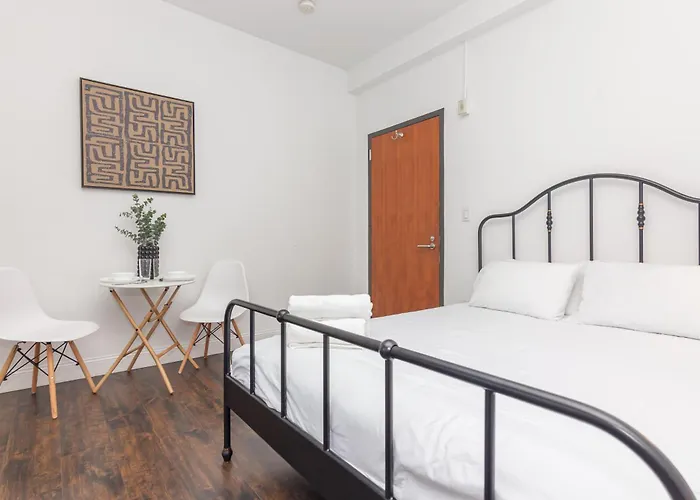 Chic Wynwood Apartment Near Downtown & Miami Beach