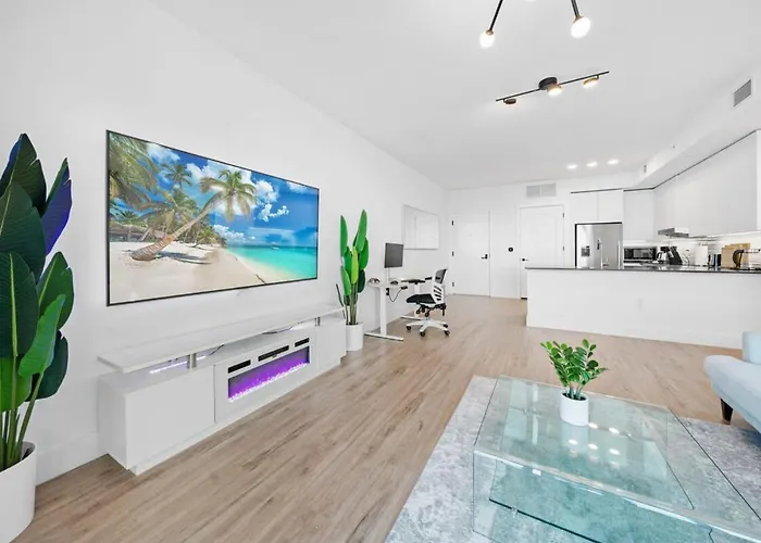 Ocean View 2 Bedroom Downtown 5 Minutes From Miami Beach