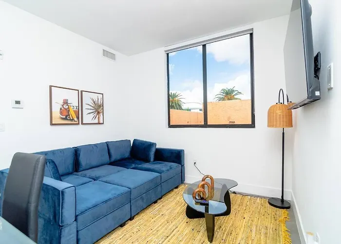 King Bed 2B 2Ba Oasis Minutes To Brickell 6 Guests