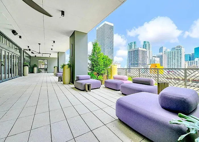 Stylish Studio In The Heart Of Vibrant Downtown- Daily Resort Fee And Parking Not Included