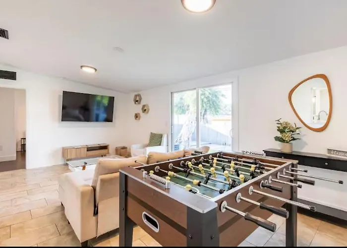 Cozy Miami Home Pet-Friendly & With Free Parking