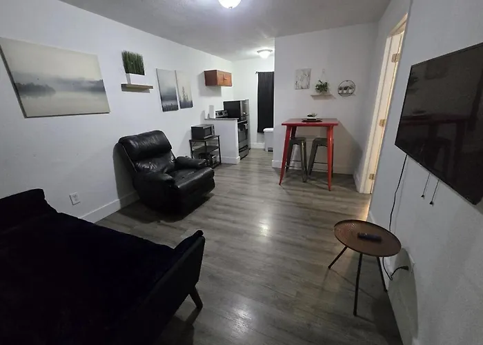 Cozy Place Near Design District - 3
