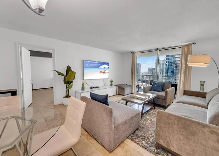 Iconic 1Br Highrise Condo Brickell-Freeparking