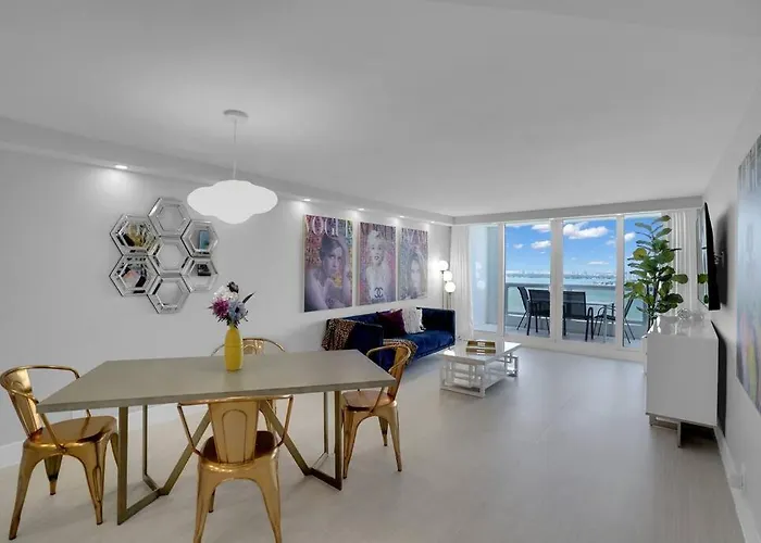 Cloud Nine! Direct Water Views Of Bay & Ocean!