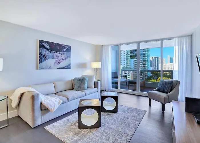 Miami Vibes! Biscayne Bay Water And Park Views!