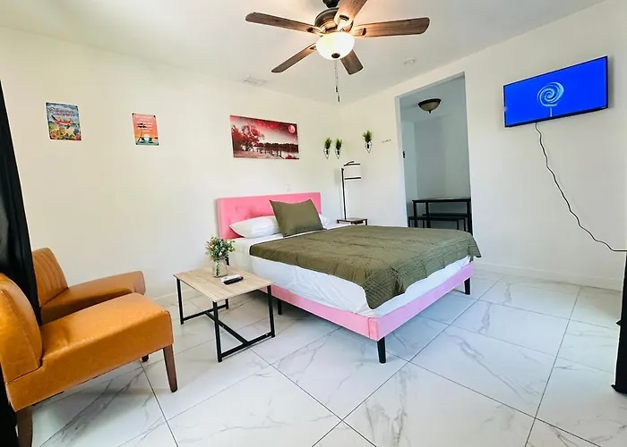 Spacious Studio Heart Of Miami