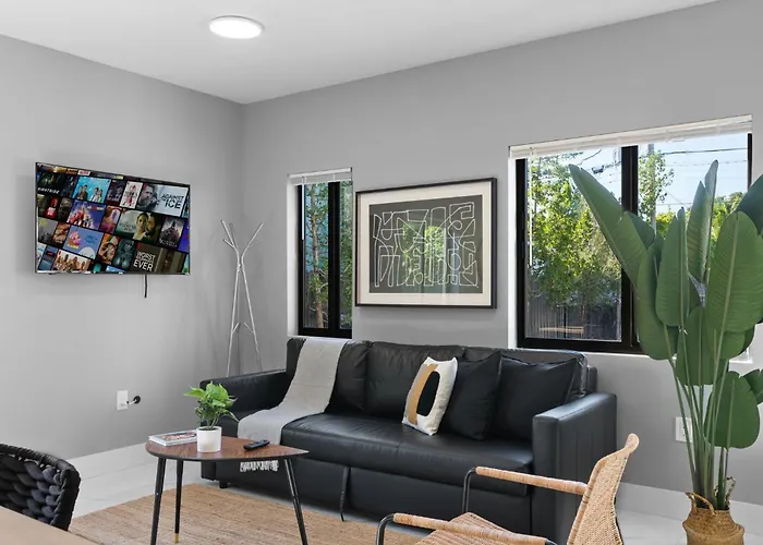 Spacious Miami Home W Parking Free