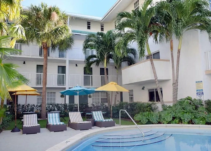 Suites At Coral Resorts
