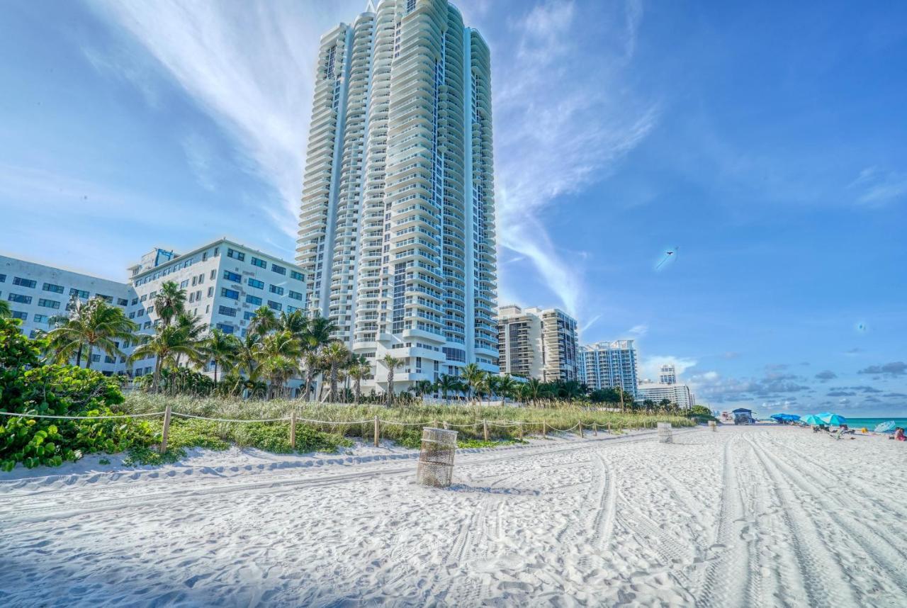 Deluxe Private At The Casablanca * Miami