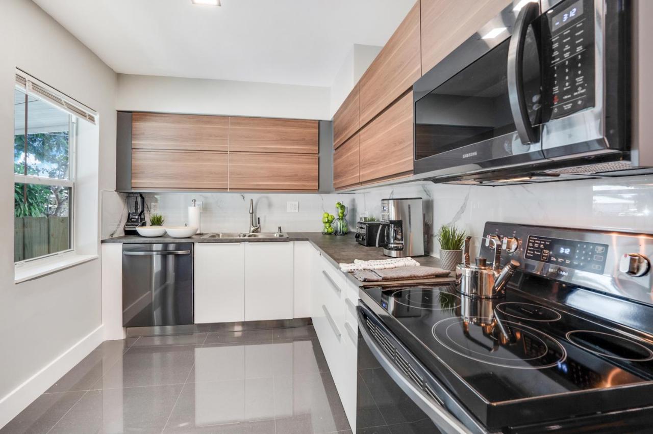 Ferienhaus Luxury Chill Close To: South Beach/airport/wynwood/design District/4 Free Gated Parking Miami