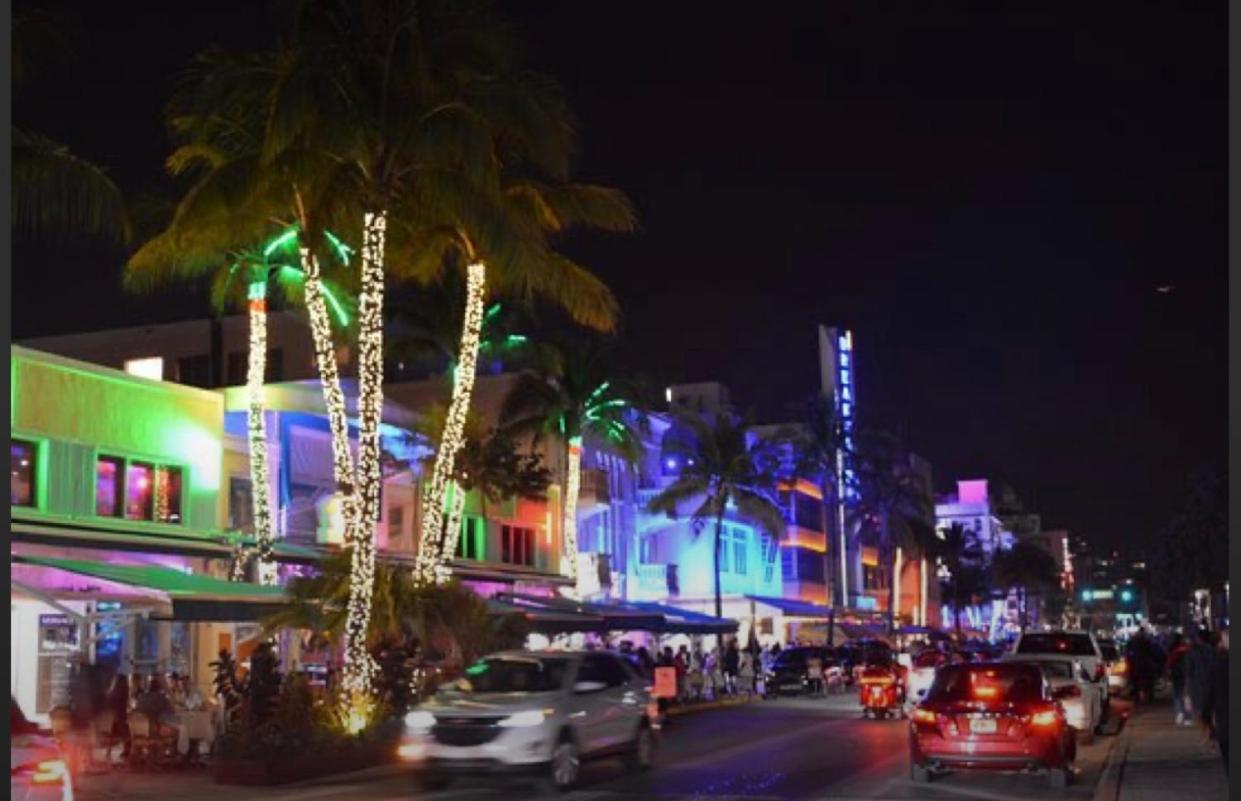 Luxury Chill Close To: South Beach/airport/wynwood/design District/4 Free Gated Parking Ferienhaus Miami