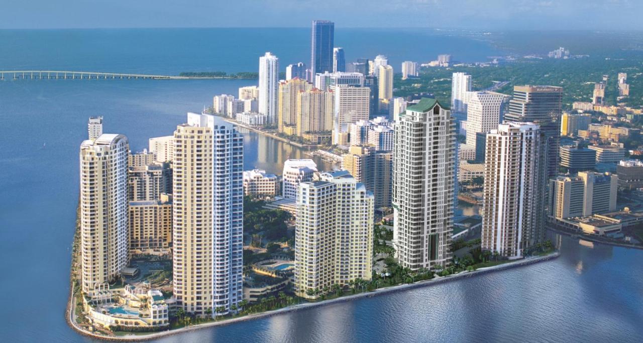 Luxury Chill Close To: South Beach/airport/wynwood/design District/4 Free Gated Parking