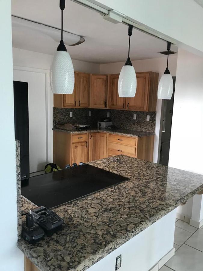 82-10sw 135av Miami