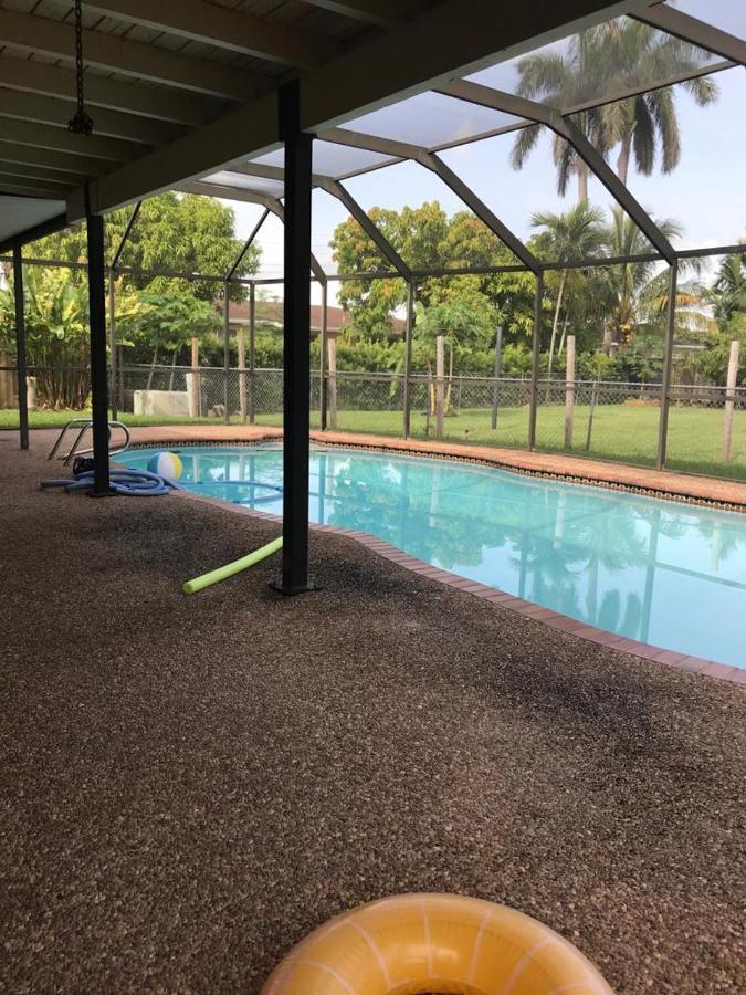 82-10sw 135av Holiday home Miami