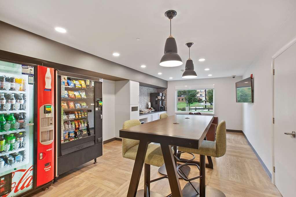 Extended America Premier - - Downtown Brickell - Cruise Port