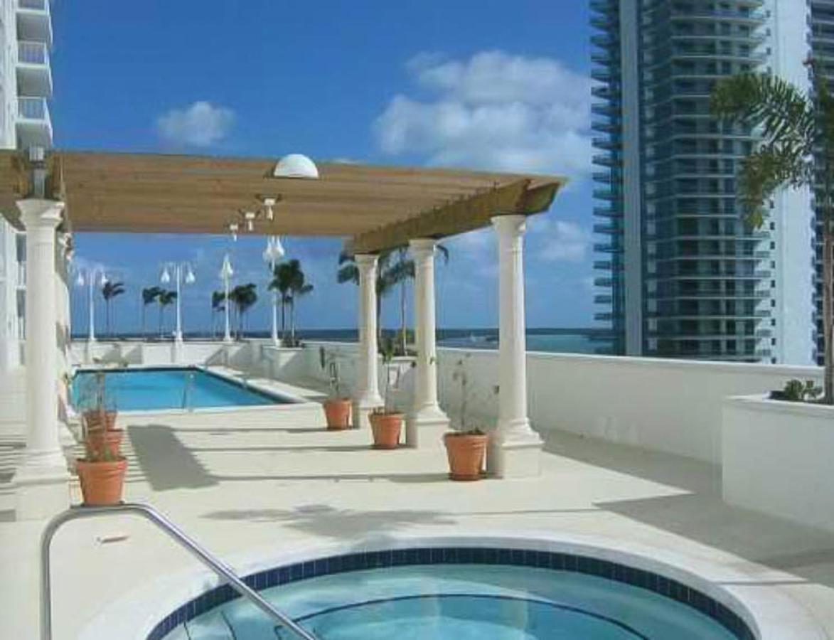 Star Orange Brickell Miami
