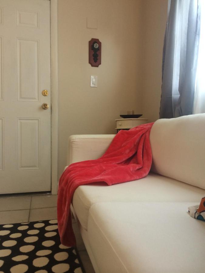 Chic And Comfortable Free Street Parking Appartement Miami