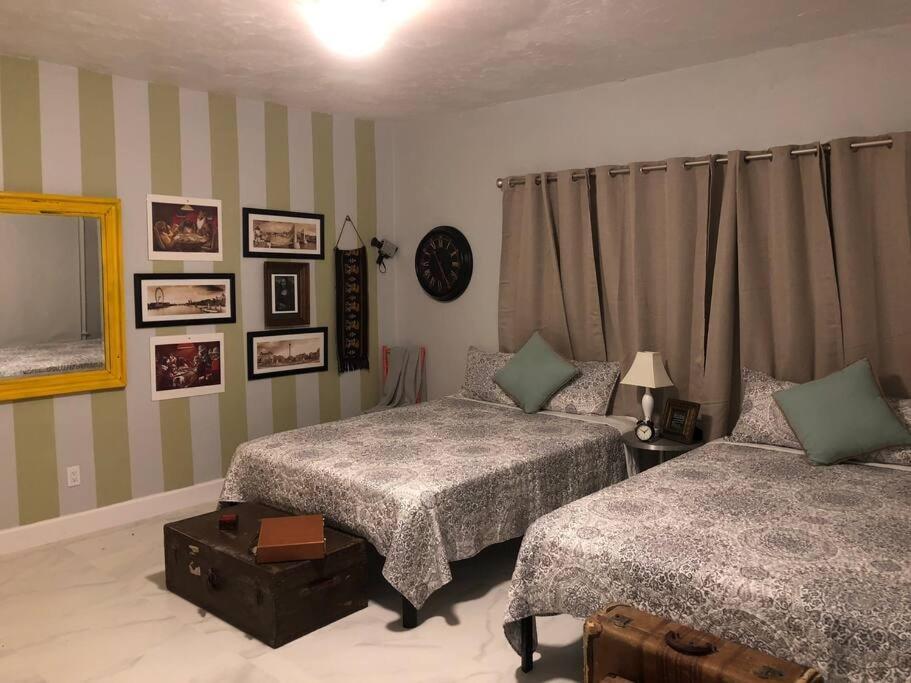 Accommodatie bij particulieren Spacious And Comfy Near Mia 2 Queen Beds Miami