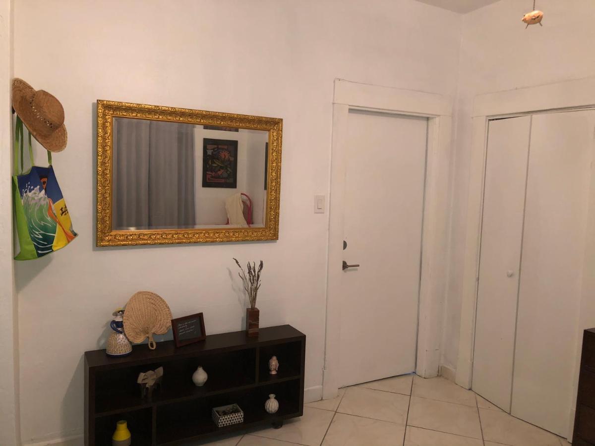 Private Next To Calle Ocho Privatunterkunft