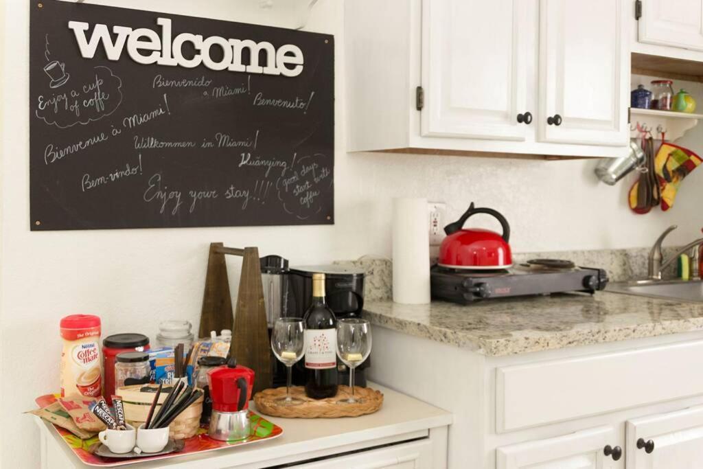 1 Bedroom Near Coconut Grove Apartment Miami