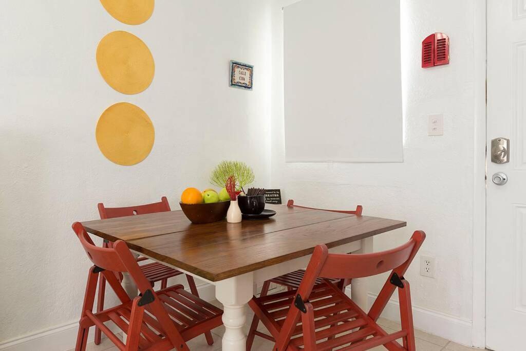 Apartment 1 Bedroom Near Coconut Grove