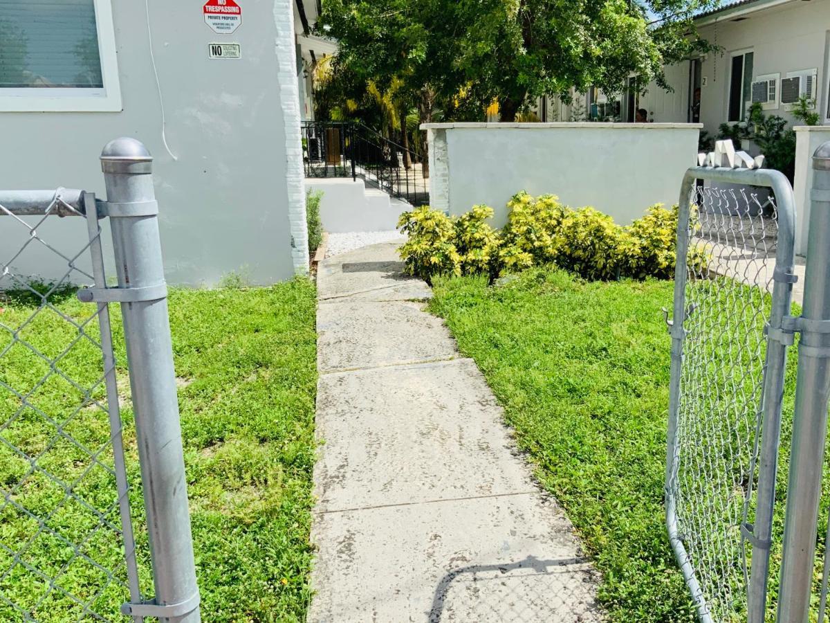 Adorable Private In The Heart Of Miami!