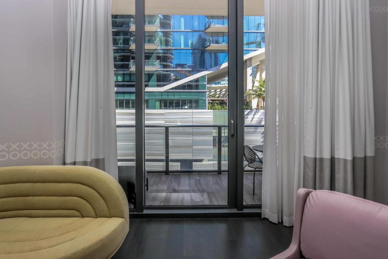 Aluna Lux At Sls Lux Brickell Building Miami