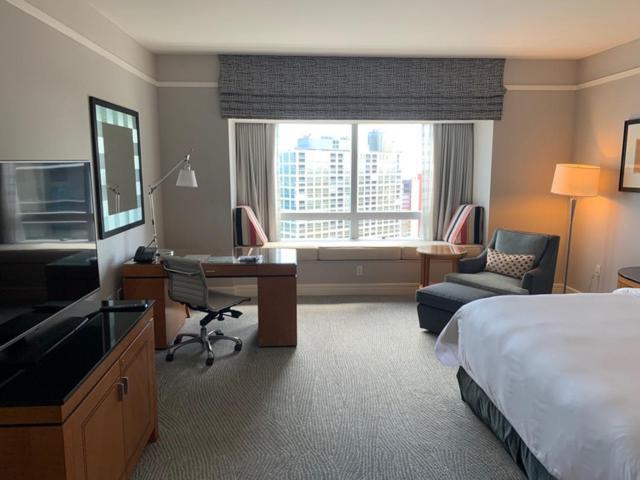 Four Seasons 5* Miami