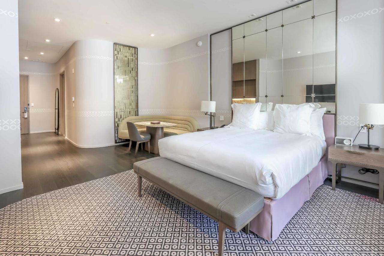 Aluna Lux At Sls Lux Brickell Building Miami