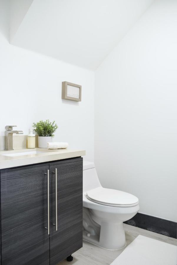Amazing Townhouse 8 Miles From Wynwood - Nth5 Vakantiehuis Miami